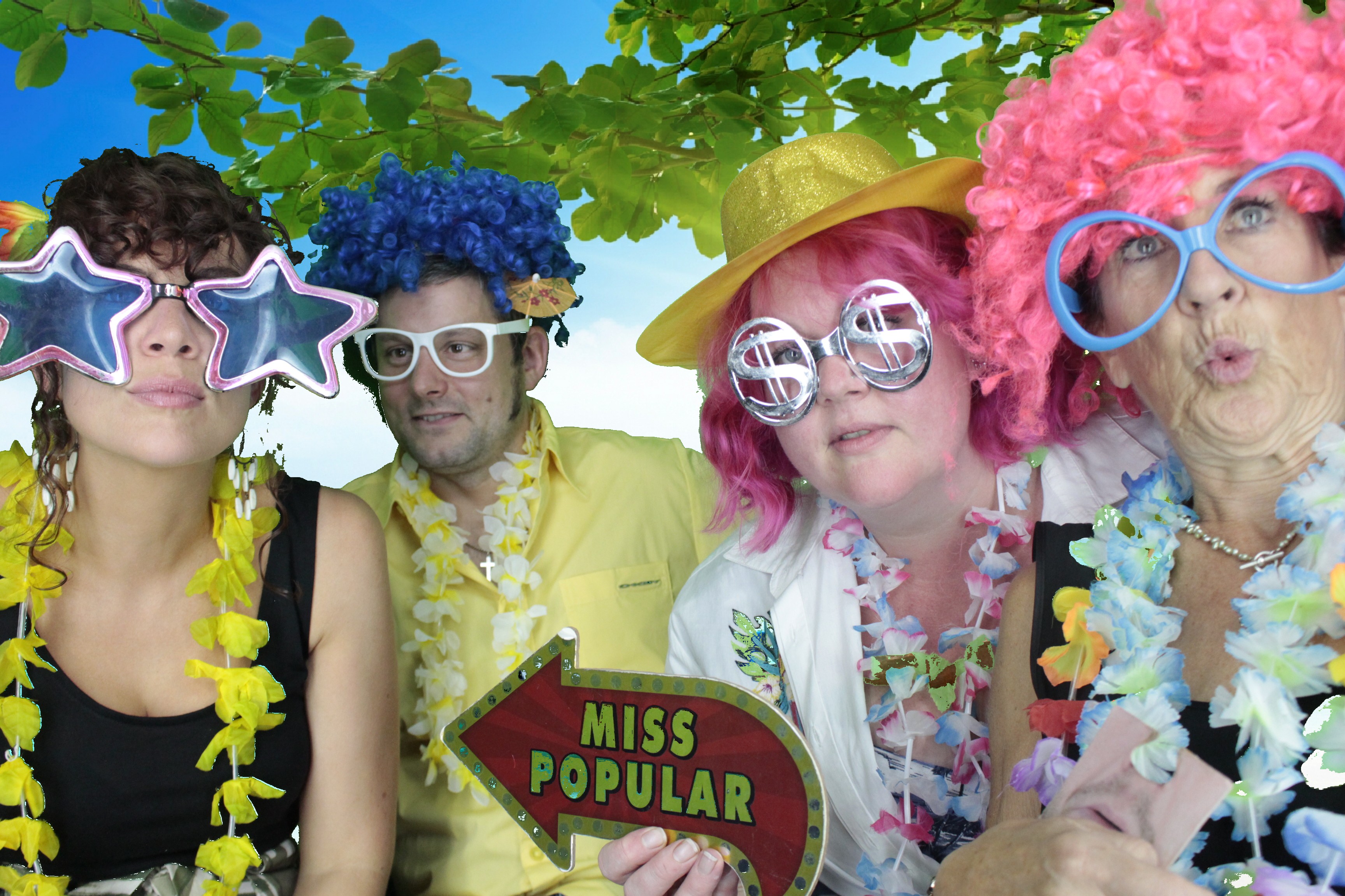 Renella Squires | View more photos from the event at gallery.myphotoboothexperience.co.uk/u/MyPhotoBoothExperienceLtd/Renella-Squires